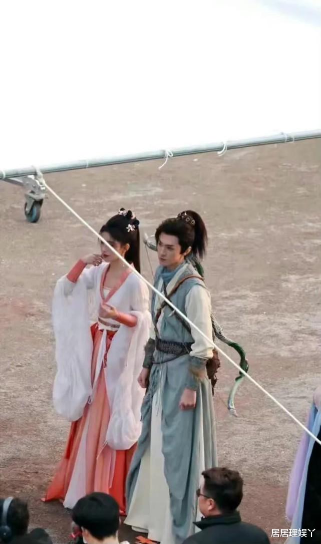 仙剑奇侠传四|《仙剑奇侠传4》剧组，导演被带走了？