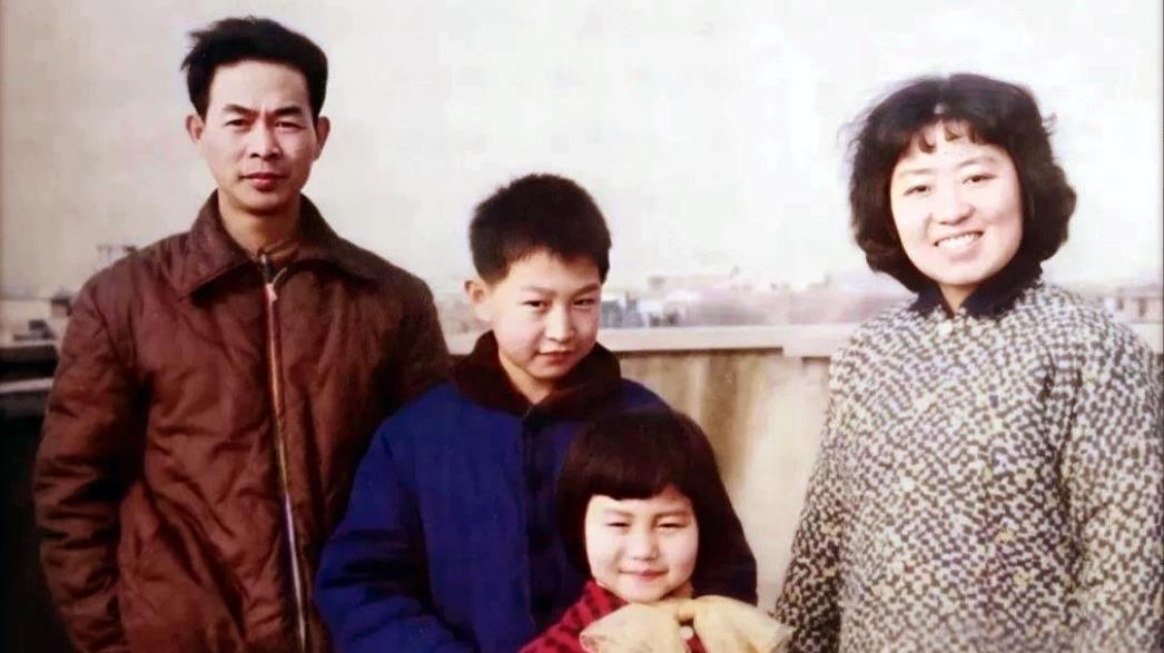 高枫|歌手高枫:27岁走红,34岁因病离世,20年了家人依旧无比怀念他