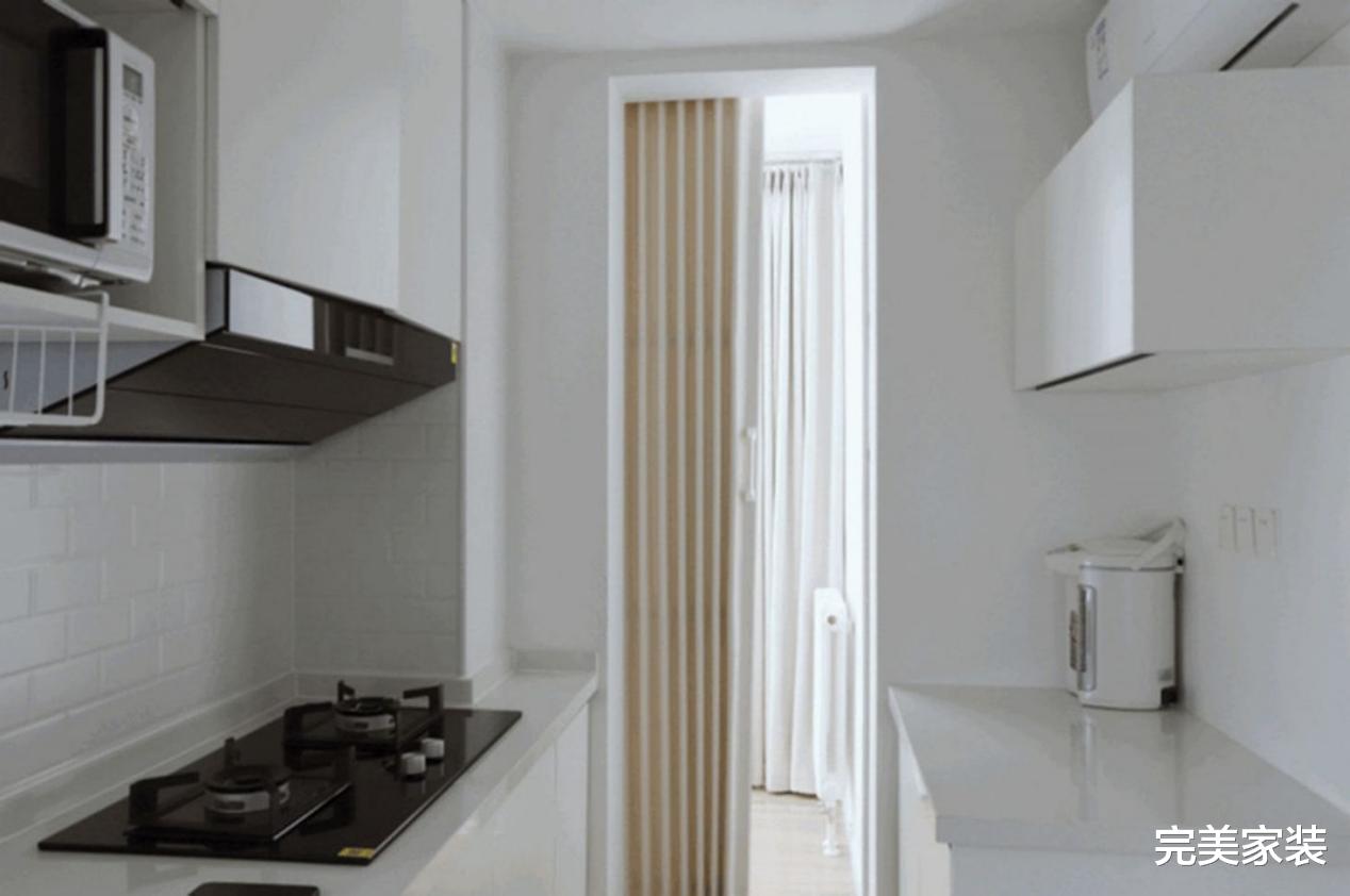 沪漂小姐姐的一居室,40㎡还有超大阳台,办公休息两不误!