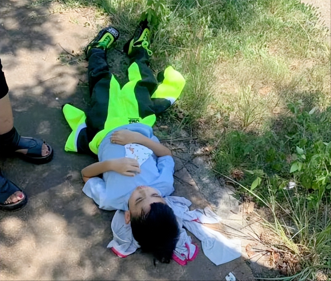 林志颖|林志颖价值388万的特斯拉出车祸,身体多处损伤,肱骨粉碎性骨折