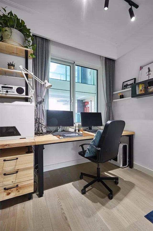 北欧风还可以这么玩?一入户,就被阳台吸引住了