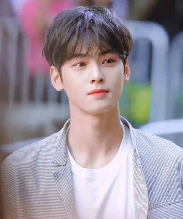 lisa|LISA送美延礼物？维持到现在的友情；韩国时代美人有谁？