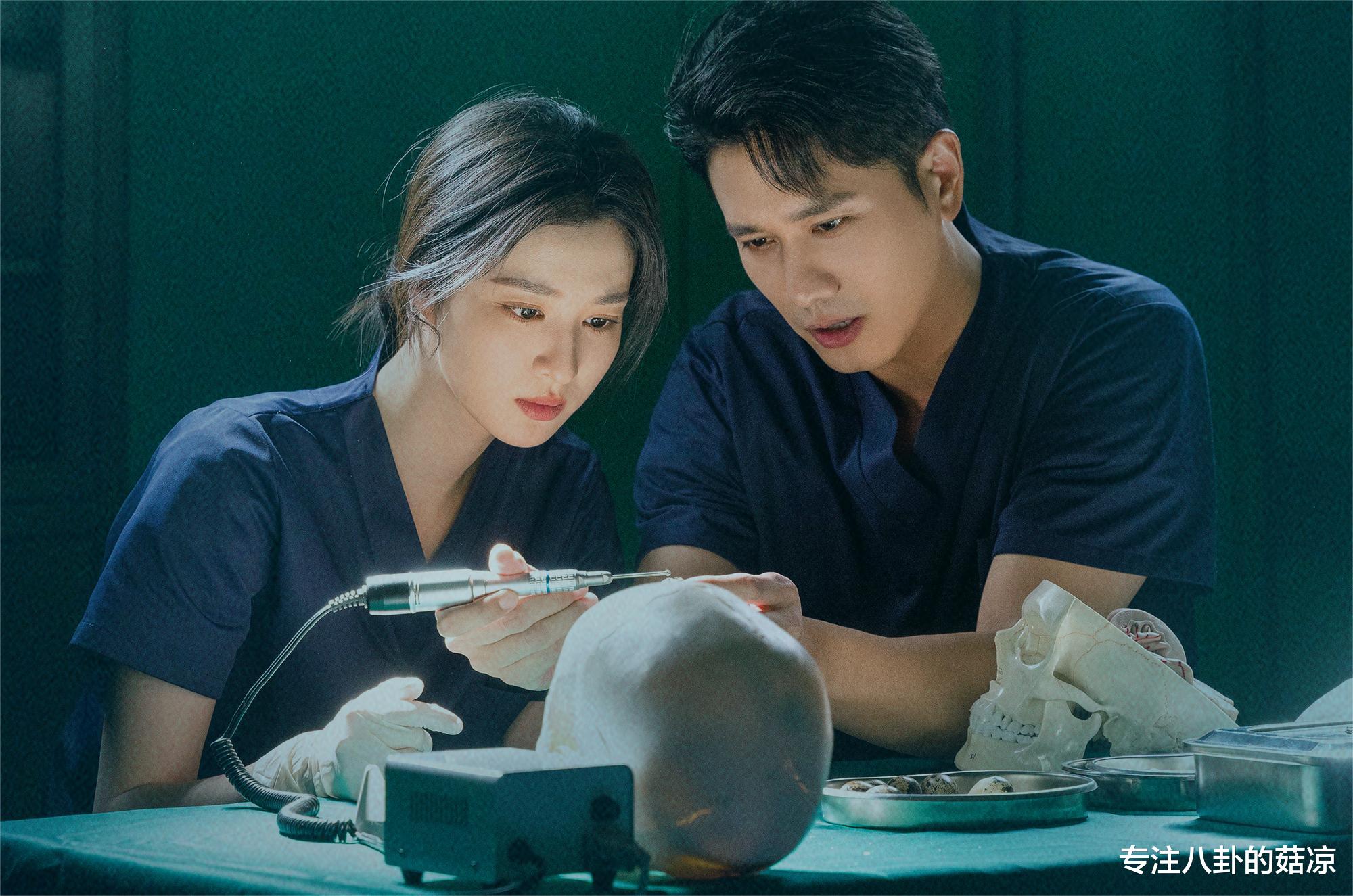 演绎|又一部医疗剧官宣定档！离异夫妻职场再遇，演绎专属心动与浪漫