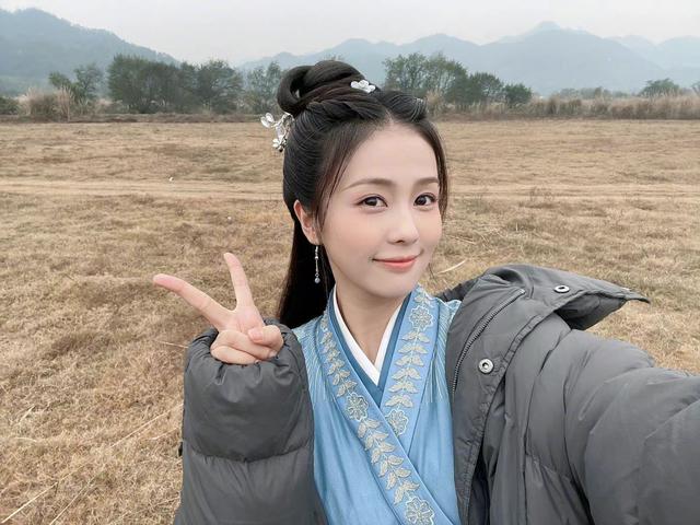 白梦妍|辰时夫妇忙不停，白鹿与罗云熙片场合唱，任嘉伦热巴新剧即将登场