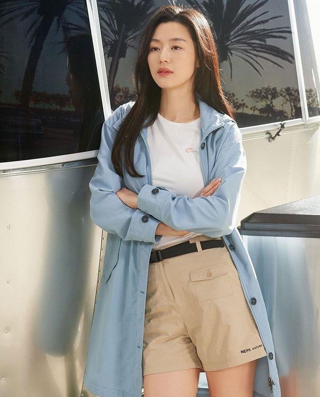 全智贤|全智贤感情史：嫁入豪门，夫妻不和闹离婚？和男闺蜜们的感情暧昧