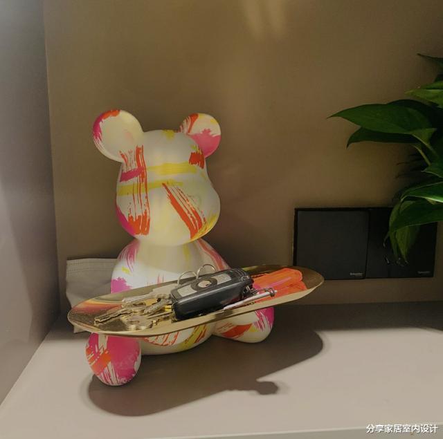 64平广州学区房，小而温馨实用，大胆把客厅阳台设计榻榻米很棒！