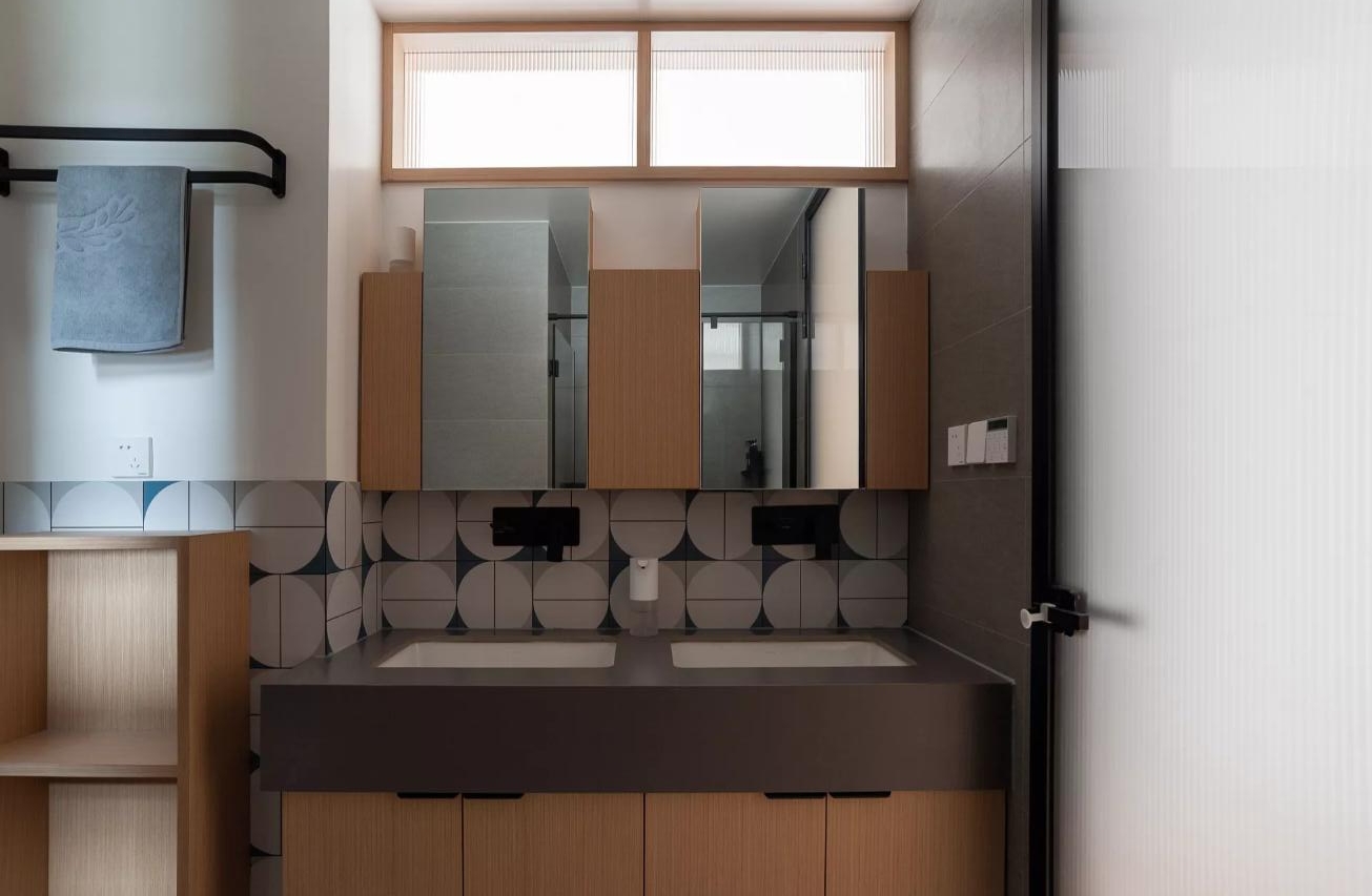 难怪地板拼花越来越流行!看了她家后,骨子里都透着清爽干净