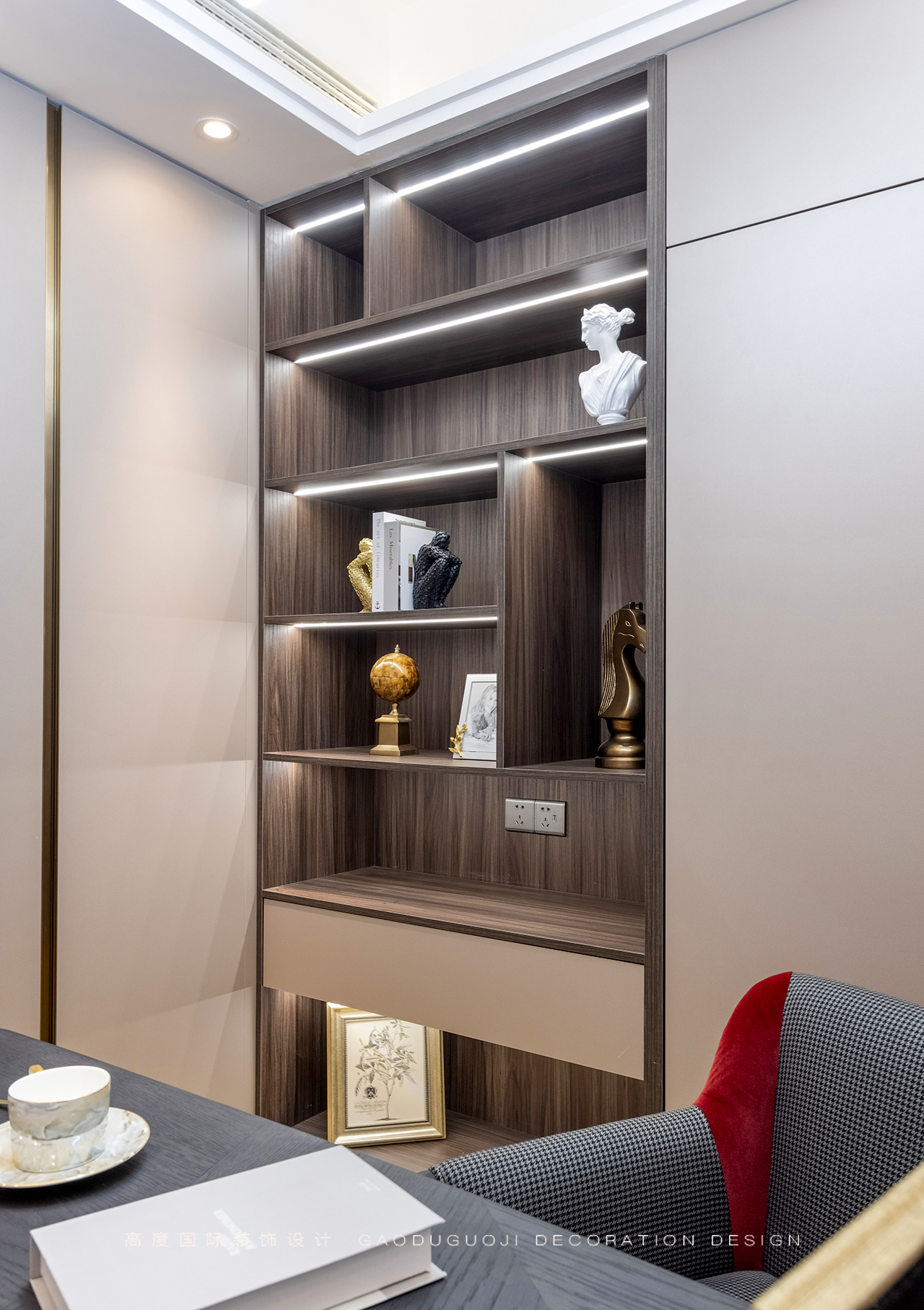 美式实景赏析|300㎡私宅设计,邂逅巴洛克的无限浪漫~