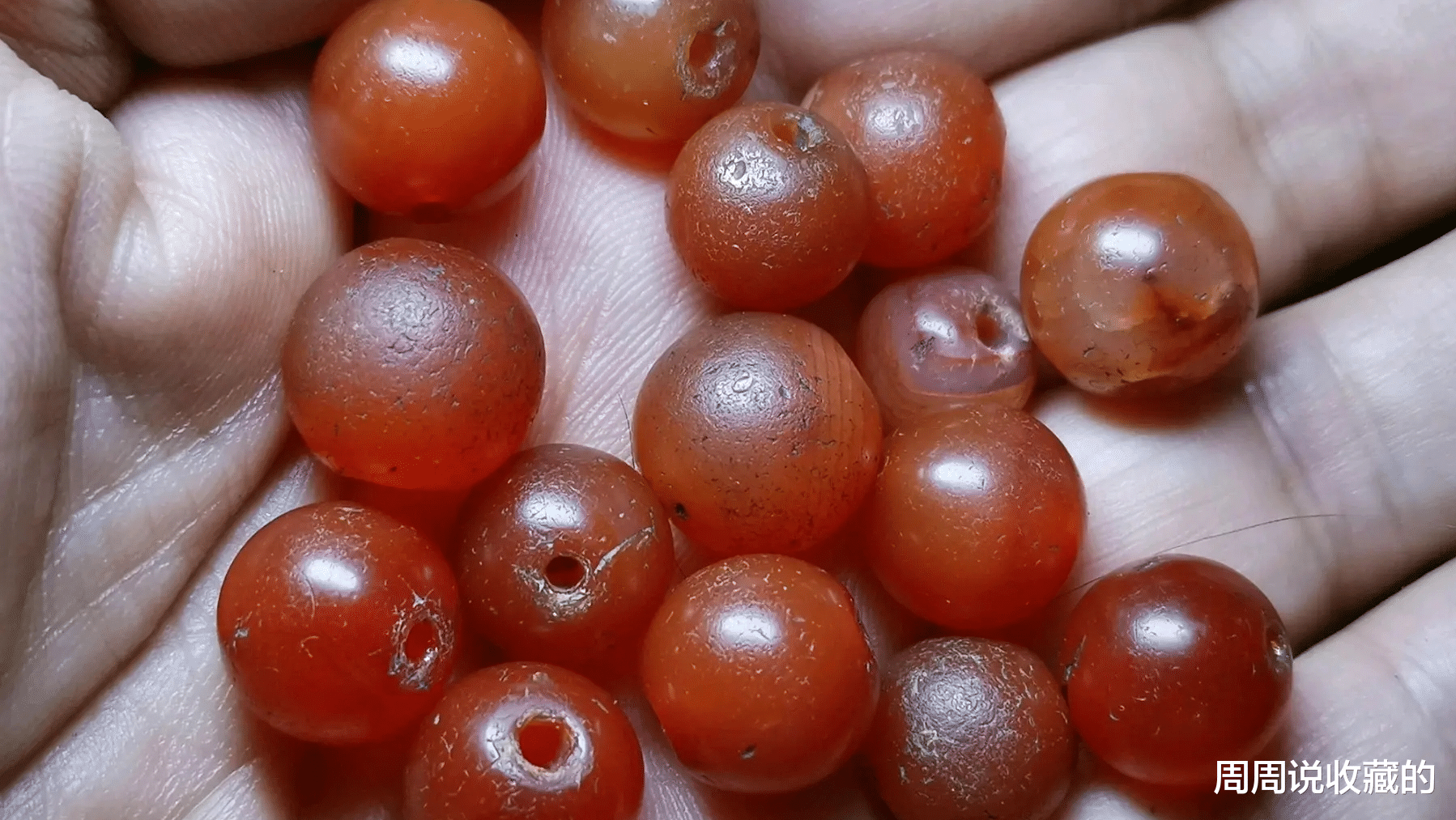 玛瑙|关于老珠子的冰裂，皮裂，通裂，你是如何看待的？