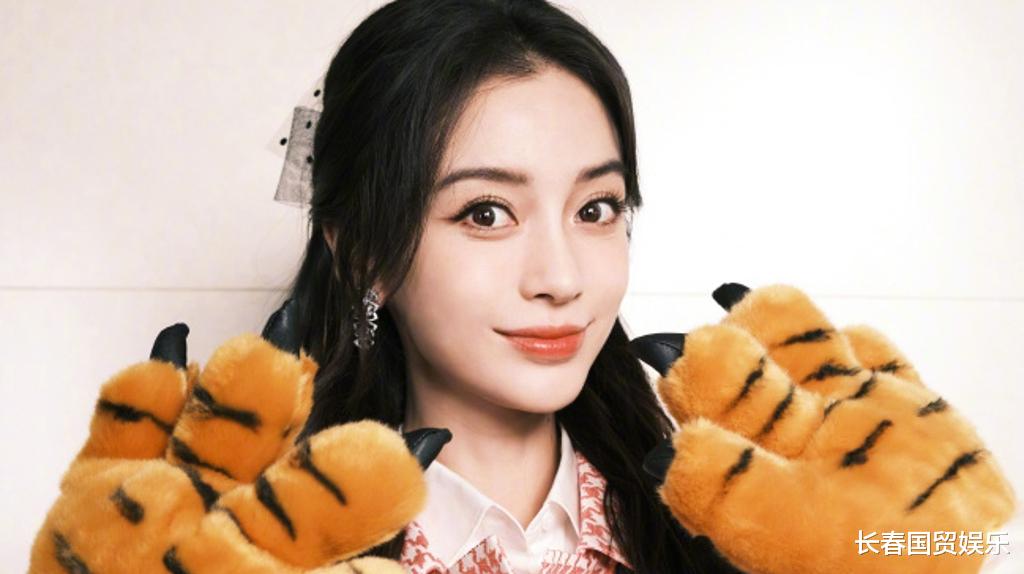 Angelababy|网爆Angelababy上海密会富商被隔离，助理七个字揭露真相