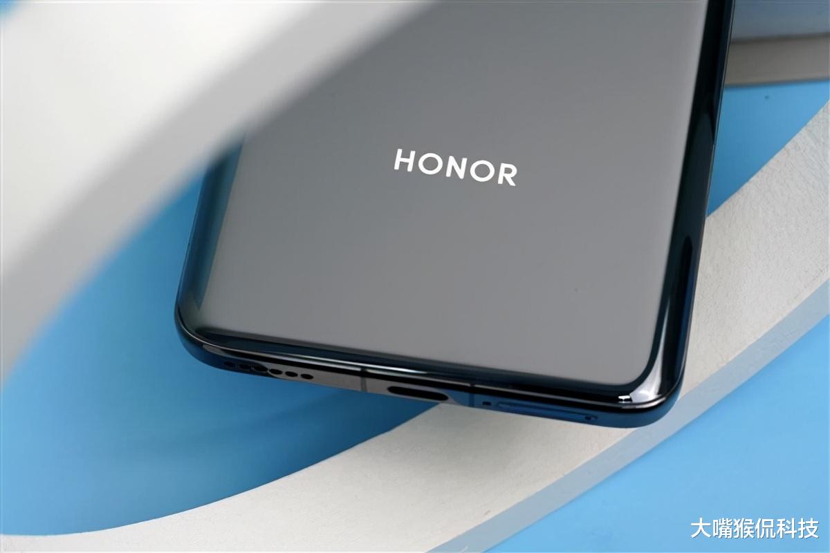 华为荣耀|荣耀新机发布,高端新品确实很不错,至臻版确实很香