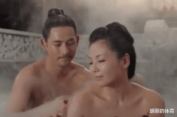 杨贵妃|“美人出浴”别硬演，有人迷倒众生一眼万年，有人我想给她按水里