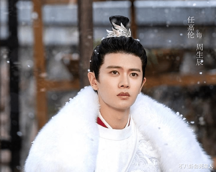 春晚|2022春晚彩排曝光：易烊千玺7次受邀，张小斐贾玲再合体