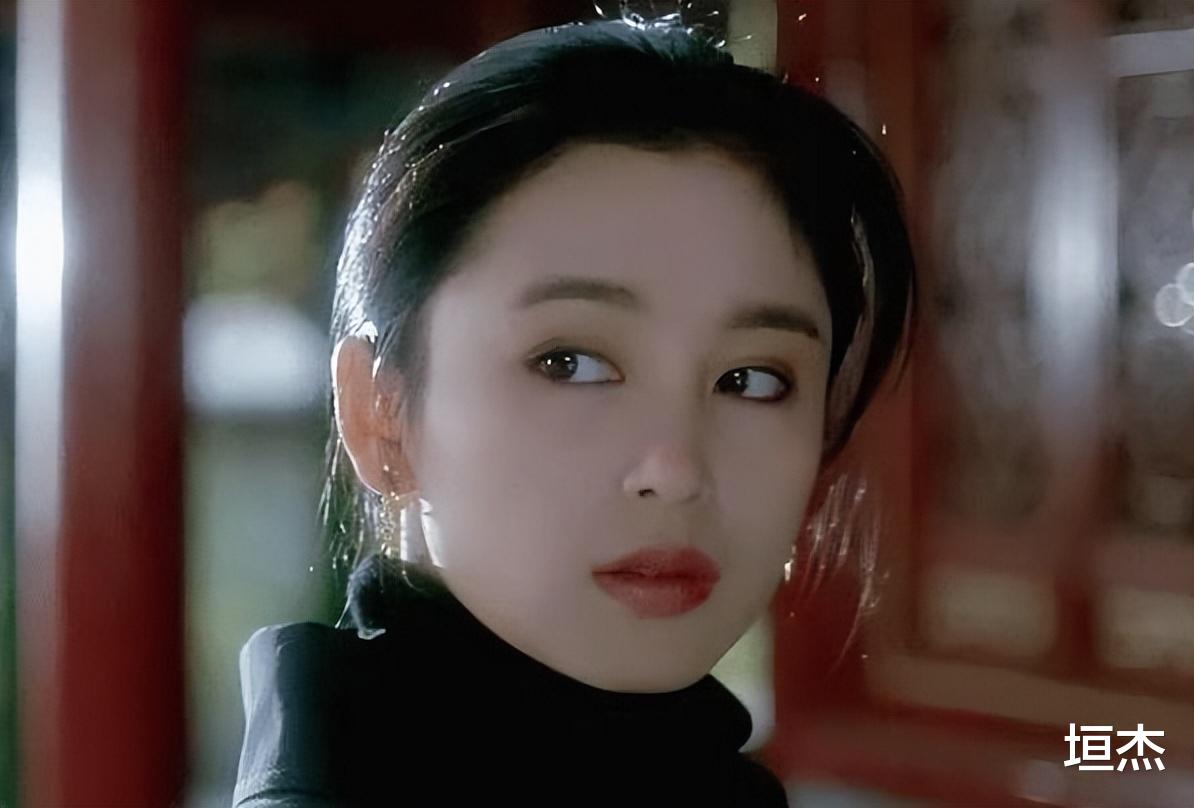 古力娜扎|“眼技”不好别瞎扮美人，单看惊为天人同框就输，一个缺点太明显