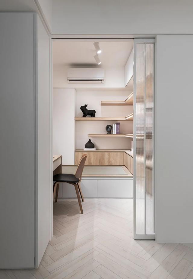 走进她家,才知道什么叫好看与实用并存,光一个客厅就人见人夸