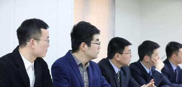 教师|理想型“女婿职业”榜单，教师未进前三，第一名最受丈母娘待见！