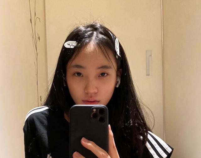 钟丽缇|get不到小S女儿的颜值,看到钟丽缇二女儿,才理解啥叫“高级脸”