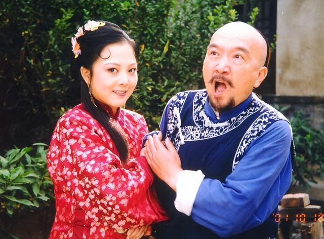 著名演员梁丽:带着儿子再婚,为去世的前夫抬棺,54岁仍单身 - 娱乐资讯