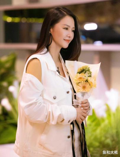 浪姐3|《浪姐3》初舞台排名：谭维维卡10郑秀妍第2，第一点击量破700万