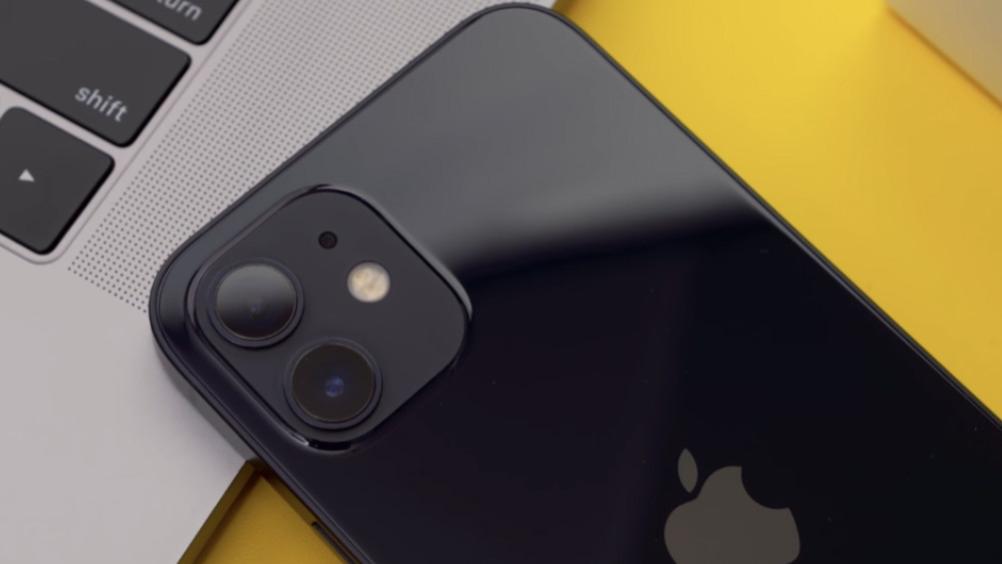 iphone12|如今2022年，iPhone12还香吗？沦为3000元档值得入手吗？