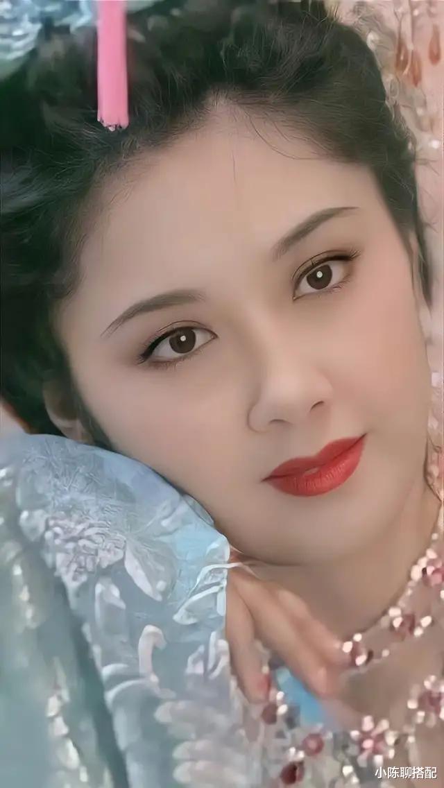 女儿国|“最美女儿国国王”朱琳，古典又端庄，难怪越老越优雅