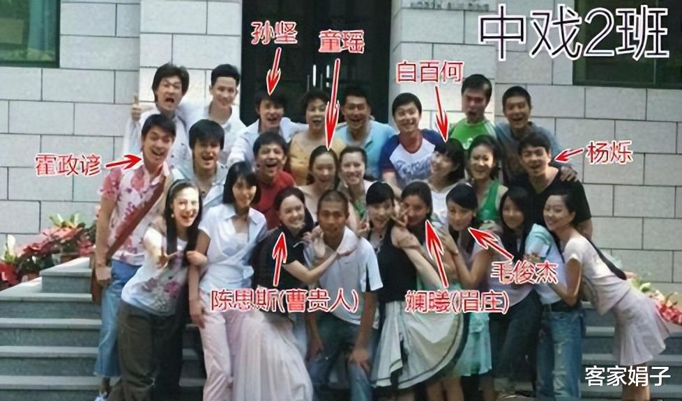 女学生|震动娱乐圈！艺考老师自曝睡100多女学生？竟无一个明星敢发声！