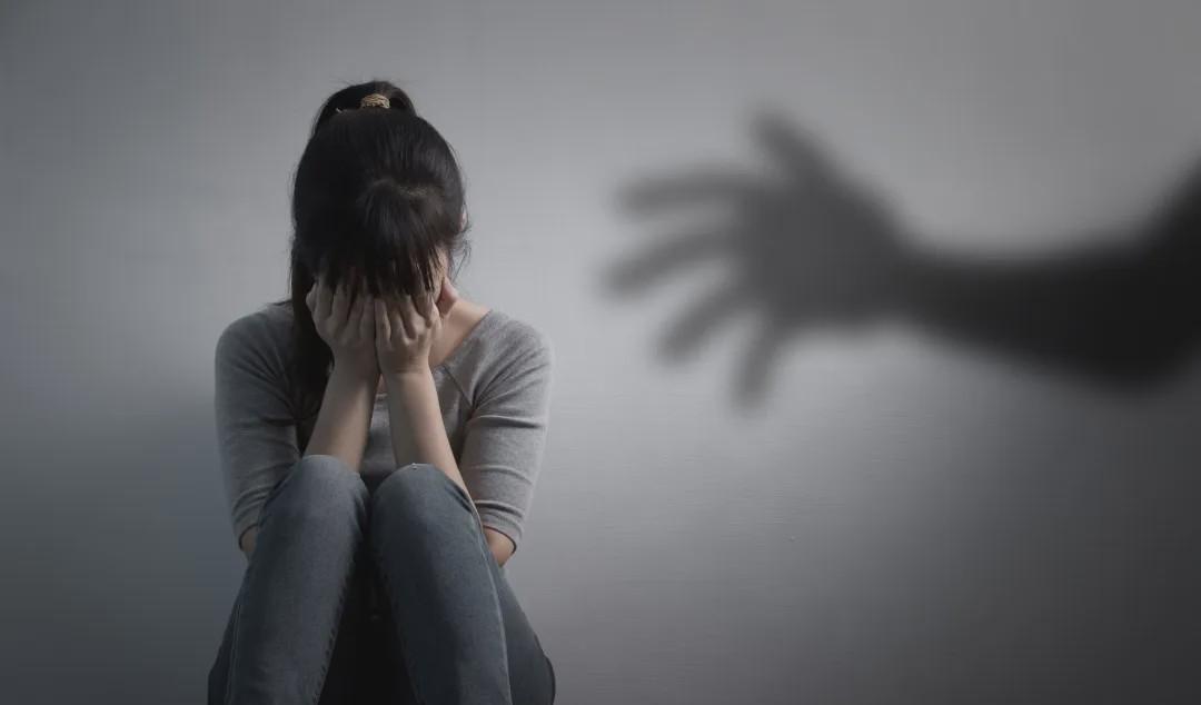 招聘|广州一公司招聘助理，要求和总经理同住，引质疑后回应：有人干过