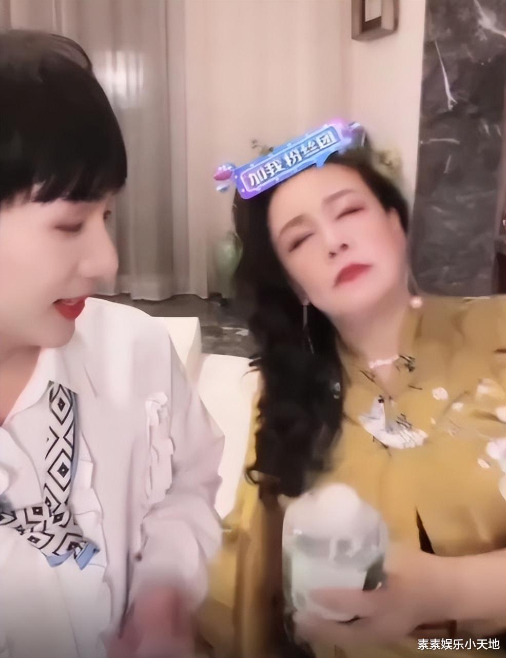 张兰|张兰在线整活儿，推出“卤蛋软饭套餐”，床垫上线后立马抢光