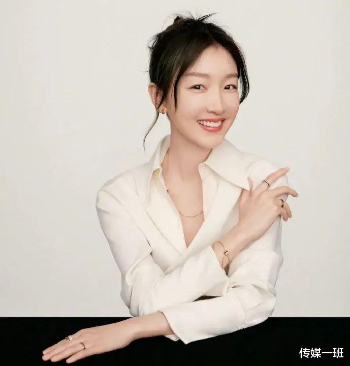 王一博|电影之夜直播倒计时:王一博携多部作品到场,周深将精彩演出