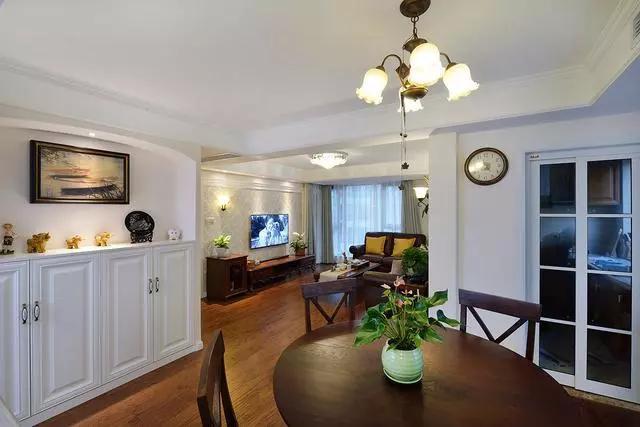 新房入户装洗手台见过吗?老公想法还真机智,完工后才知好处多