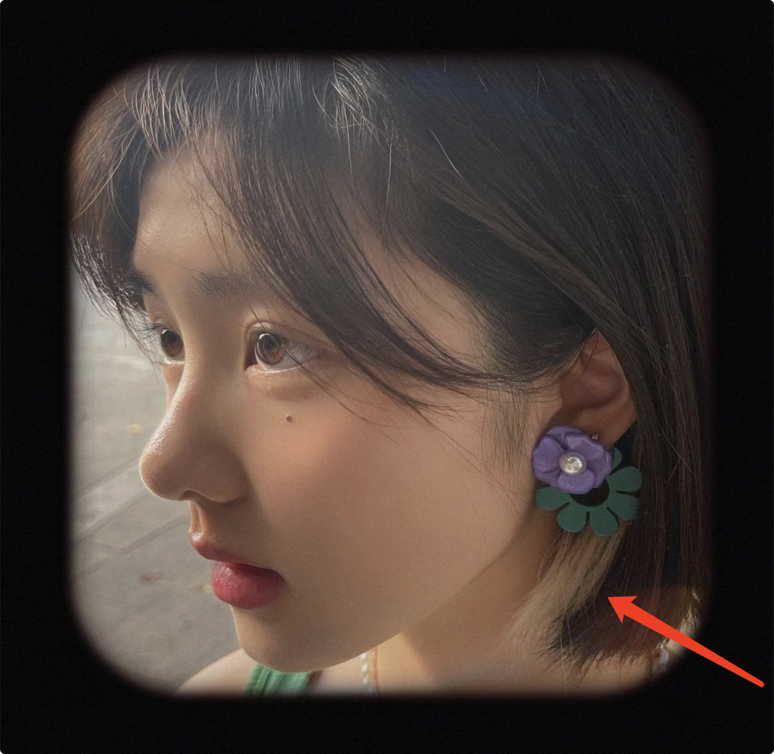 孙莉 黄磊孙莉好开明，带8岁小女儿烫发，多多晒自拍也挑染白发画风成熟