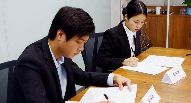 hr|一国企HR直言：收到三无学生的简历，会直接略过，再优秀也不要