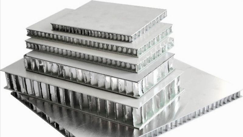 蜂窝铝板的特性及应用