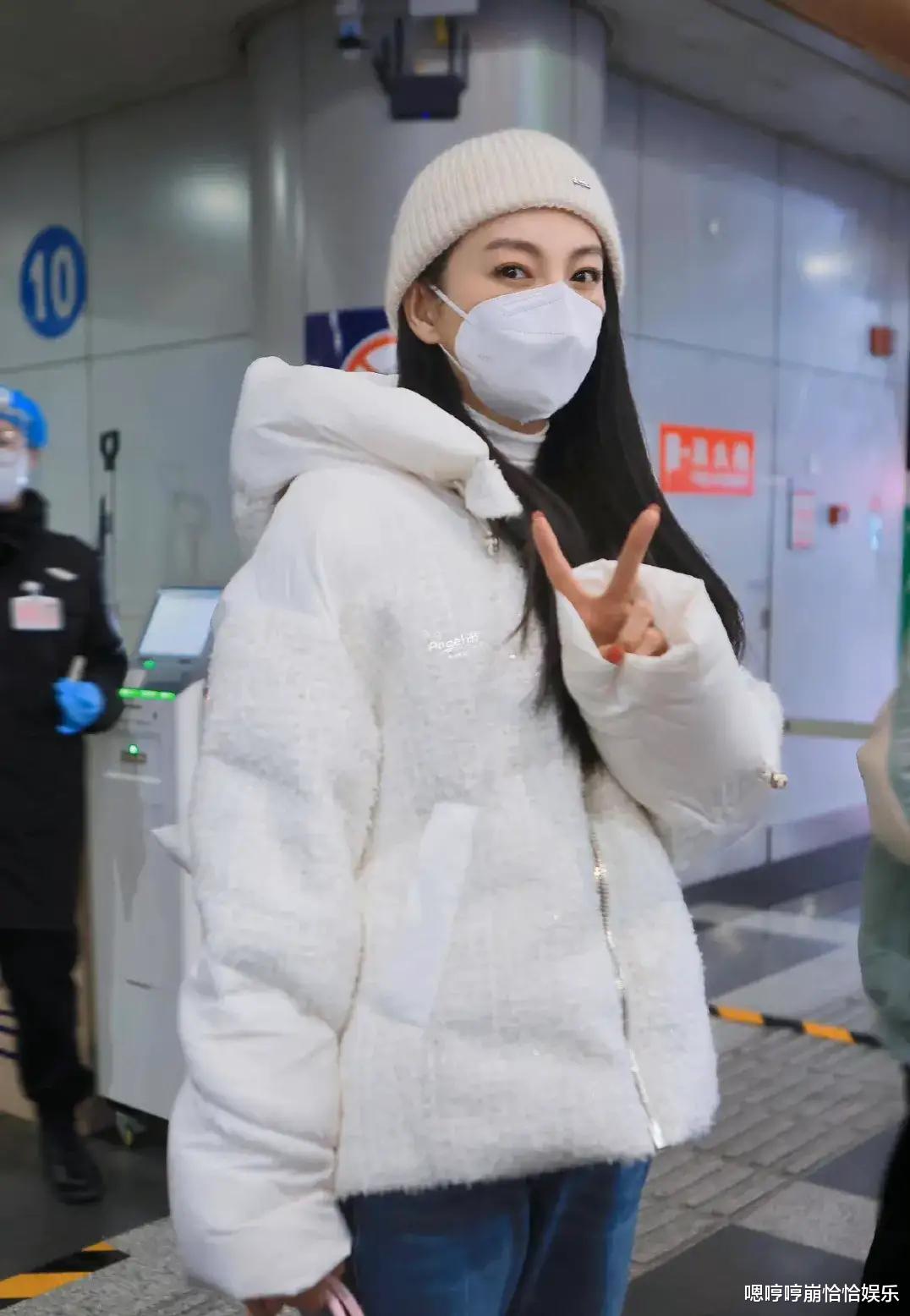 塔尔|张雨绮因飞机事件深夜登上热搜,网友:一定吓坏了吧?