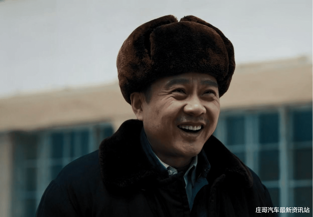 李乃文|才播1天，稳居飙升榜第一，李乃文成为年代剧“专业户”