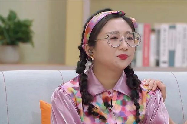 李小冉|许晴的臀，李小冉的肌肤，殷桃的眼，中年女星的性感独一无二