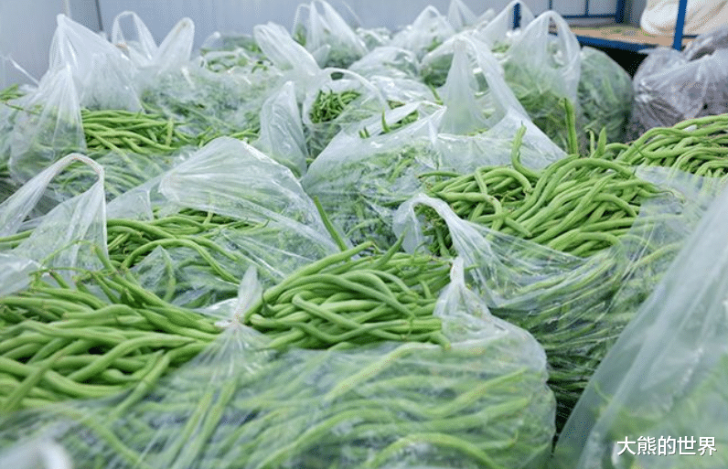 囤年货时，遇到这5种食物别着急买，放不了几天就会坏，浪费钱