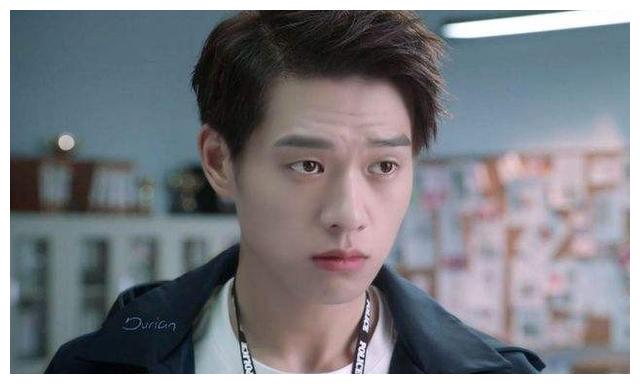 王一博|看似撕心裂肺，实则像演真人秀，这10位明星演戏，永远在出戏