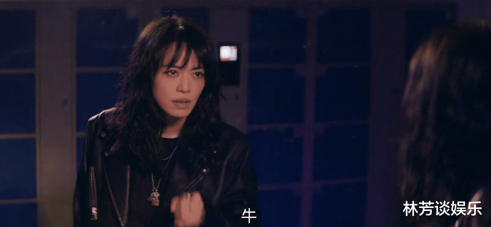 摇滚狂花|全程大笑，瞪眼神功？《摇滚狂花》女一号把“演技炸裂”玩出名堂