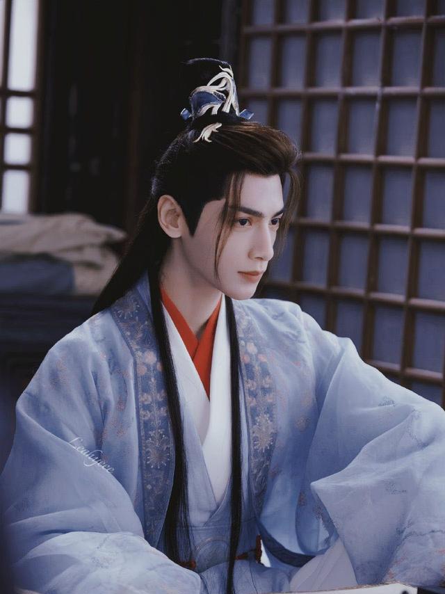 肖战|《竹叶篇》男主人选好离谱?罗云熙方否认,现在压力给到肖战!