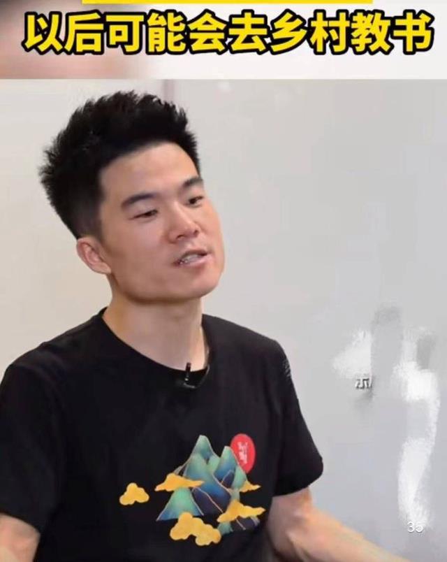 董宇辉|知名大V称董宇辉没思想，推荐的书过于浅薄，本人回复尽显高情商