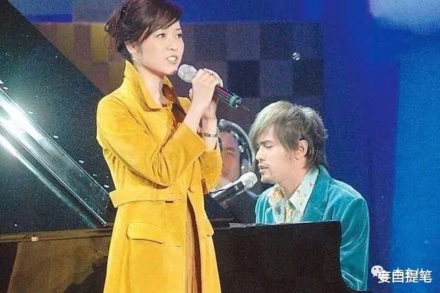 侯佩岑|“人间清醒”侯佩岑：和周杰伦相恋4年，33岁嫁富商，39岁生二胎