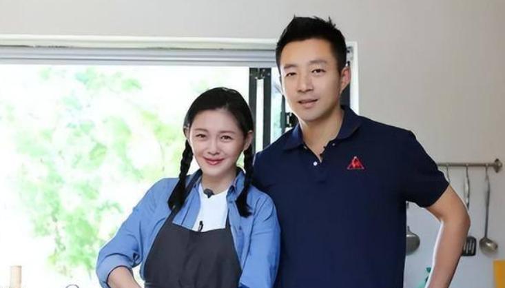 汪小菲|张颖颖正式承认恋情，会和汪小菲家人联系，鼓励男友早日脱离前妻