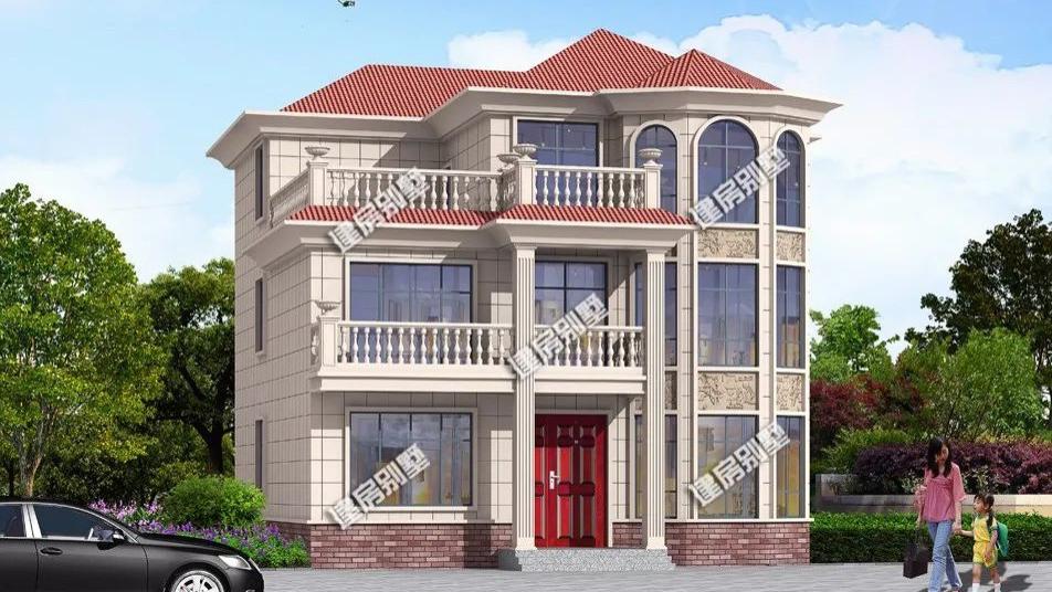 这栋简欧别墅有10个卧室，带八角窗设计，室内采光非常不错