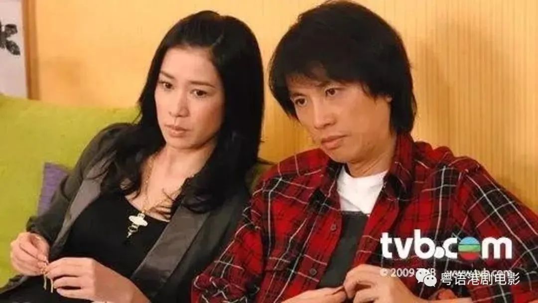 许绍雄|佘诗曼惊喜现身许绍雄黄子华聚会　跟11年前《绝代商骄》一样那么美