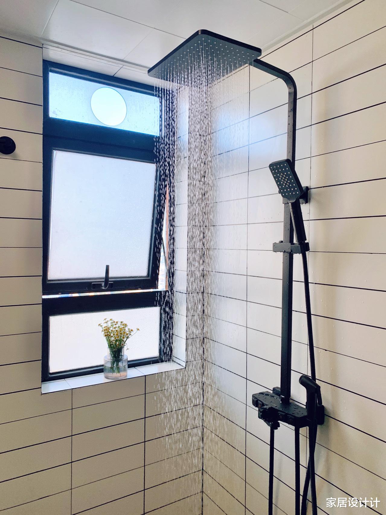 高级感满满的新房,简单装修不装吊灯和吊顶,是年轻人的最爱