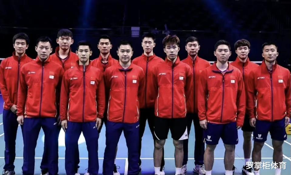 中国队|1-2！中国队男单惜败！赵俊鹏两度上演“神龙摆尾”技能，太可惜