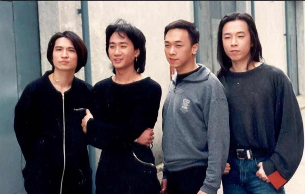 黄家驹|27年前，他拽着黄家驹舞台坠落，黄家驹英年早逝，他却风光至今