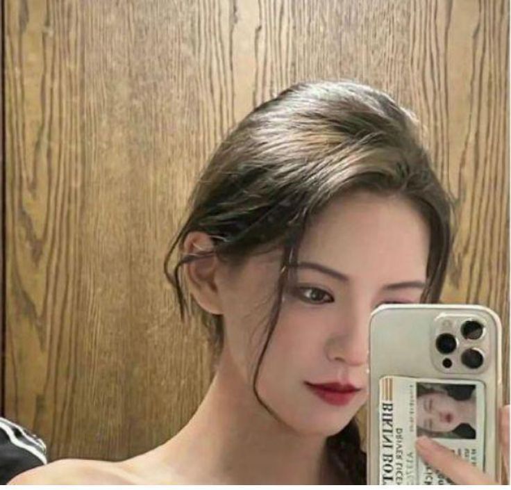 杨紫|真恋爱了?杨紫晒与刘学义同款狗狗,男方疑似与张予曦已经分手