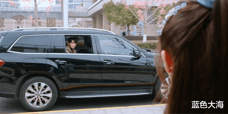 滤镜|十级磨皮滤镜,粉丝闭眼吹嘘纯欲!这样诈骗观众,看完都笑出声了